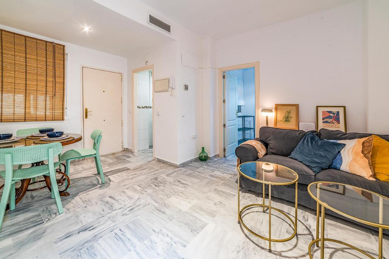 Flipanddo Triana Apartment Seville Exterior photo