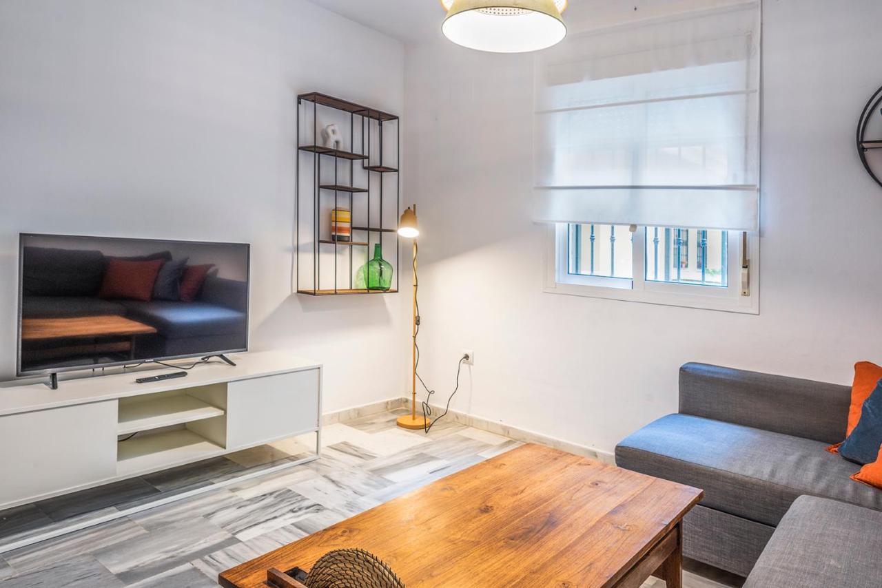 Flipanddo Triana Apartment Seville Exterior photo