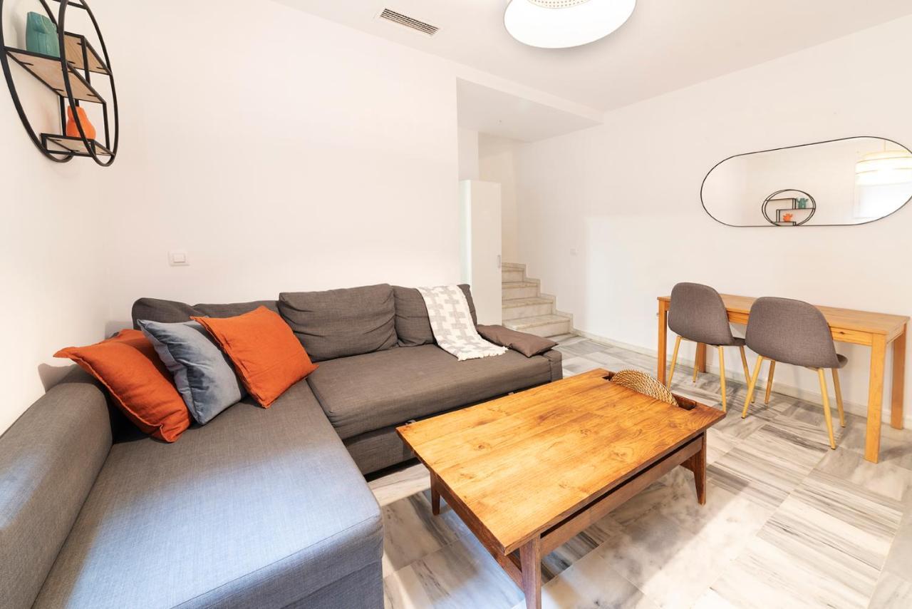 Flipanddo Triana Apartment Seville Exterior photo